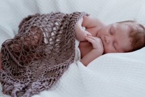 Comfy Cubs Easy Swaddle Review 2026 — What 10,767 Parents Say