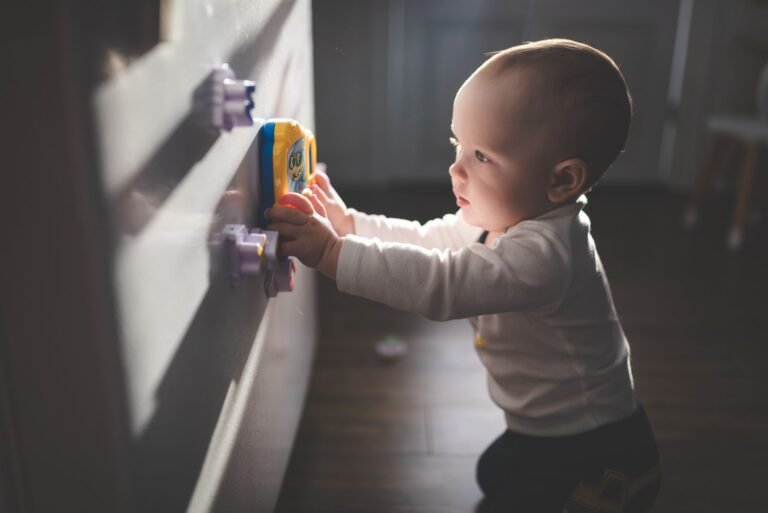 vmaisi Magnetic Cabinet Locks (16-Pack) parent review 2026 — photo by Stephen Andrews on Pexels