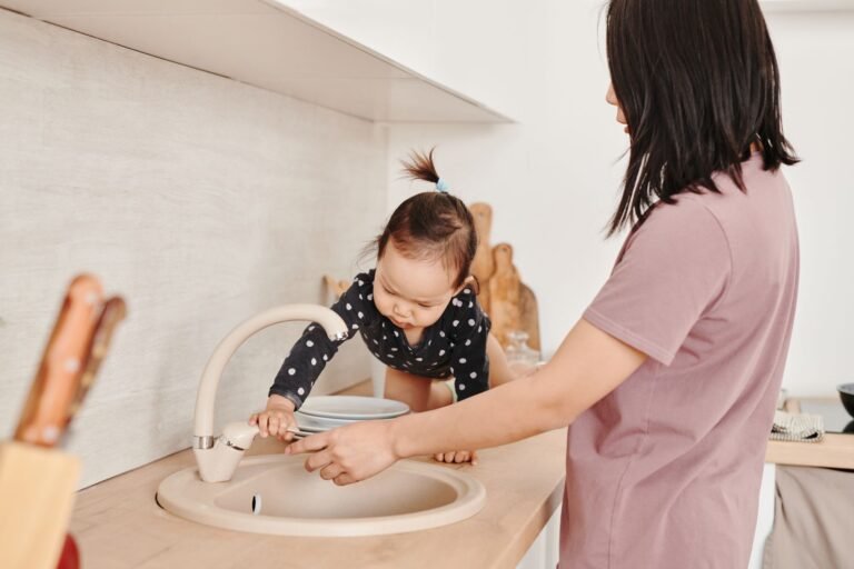 Jool Baby Child Safety Strap Locks (8 Pack) parent review 2026 — photo by ShotPot on Pexels